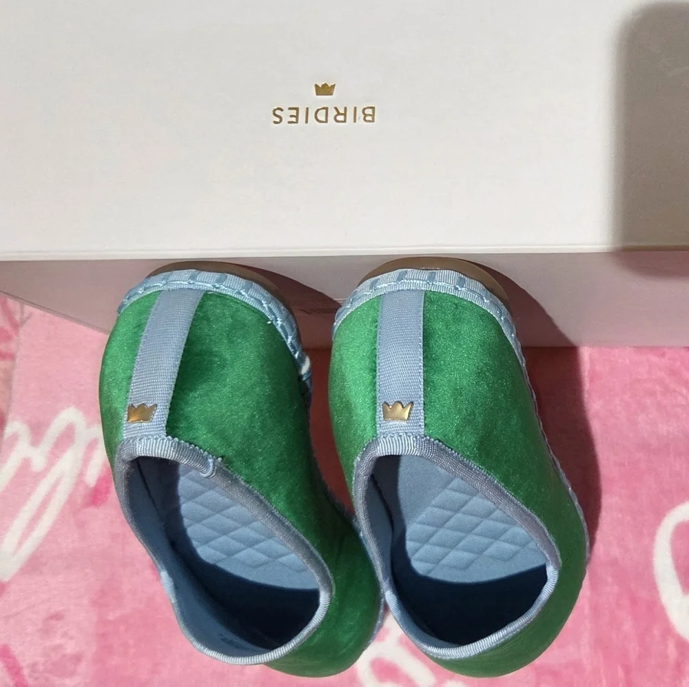 Women's Birdies Heron Kelly Green Velvet Loafer, Size 7.5 - Picture 8 of 8